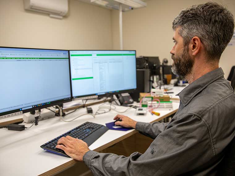 Club Clipsal member watching an insight webinar