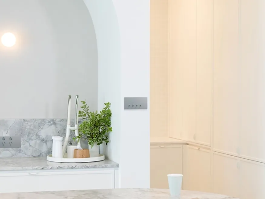 A Clipsal Solis switch in platinum.